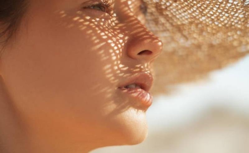 Pele de verão não se faz em cima da hora: especialista alerta para os riscos dos procedimentos apressados no fim do ano